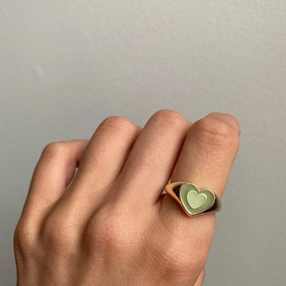 Creative Love Heart Ring - Qobeyhub