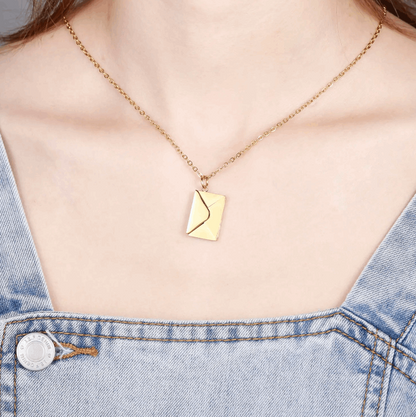 Envelope Necklace - Qobeyhub