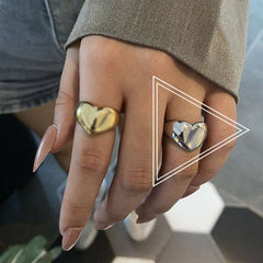 Creative Love Gold Ring - Qobeyhub